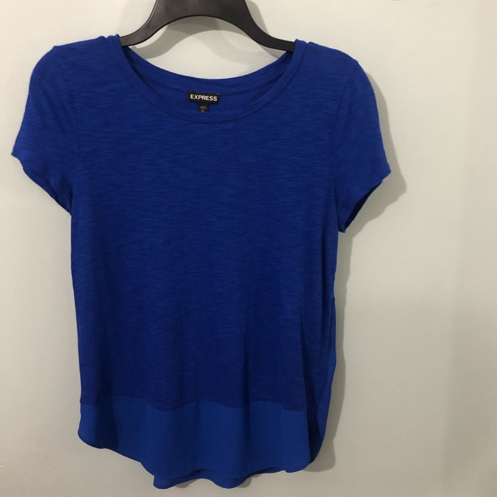 EXPRESS | Casual Top